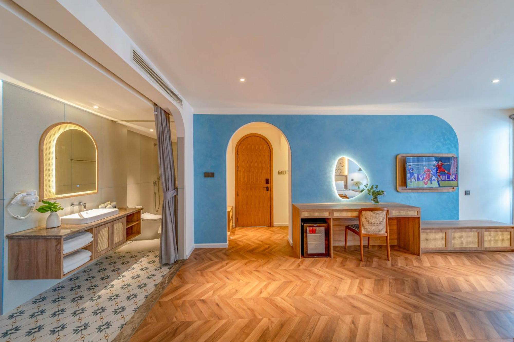 V Boutique Hotel - Complimentary Refreshments Вунг Тау Екстериор снимка