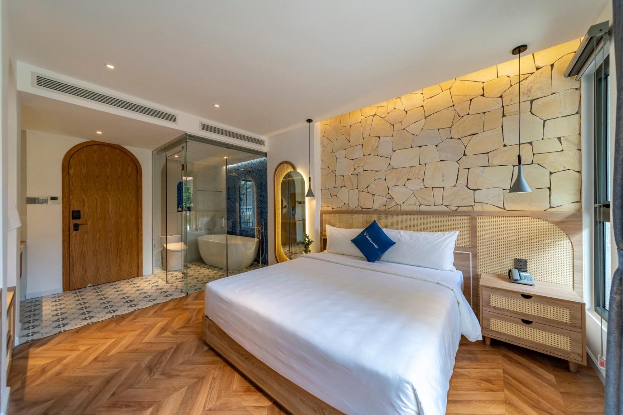 V Boutique Hotel - Complimentary Refreshments Вунг Тау Екстериор снимка